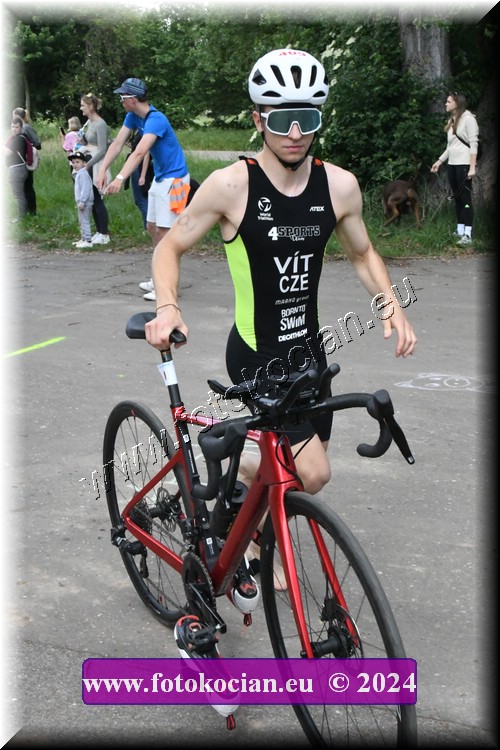 Náhled obrázku: 2024-1868-Podebradsky-triatlon-.JPG