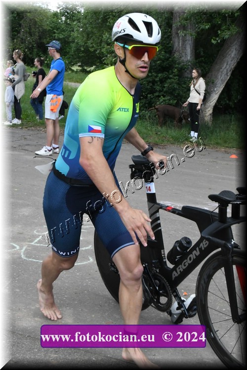 Náhled obrázku: 2024-1869-Podebradsky-triatlon-.JPG