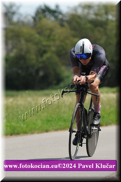 Náhled obrázku: 2024-3781-Podebradsky-triatlon-.JPG