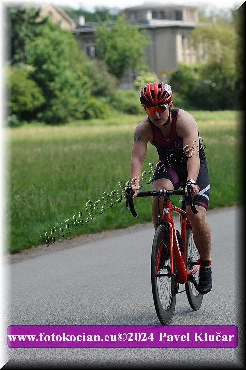 Náhled obrázku: 2024-3789-Podebradsky-triatlon-.JPG