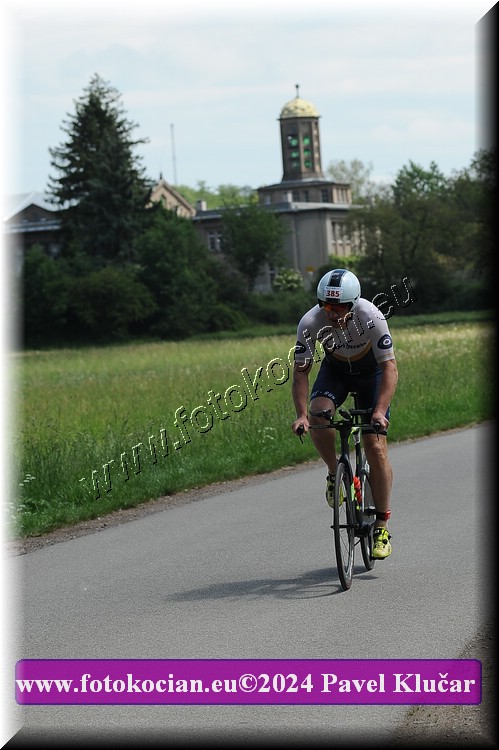 Náhled obrázku: 2024-3812-Podebradsky-triatlon-.JPG