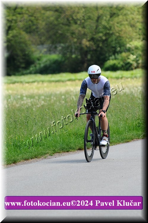 Náhled obrázku: 2024-3813-Podebradsky-triatlon-.JPG