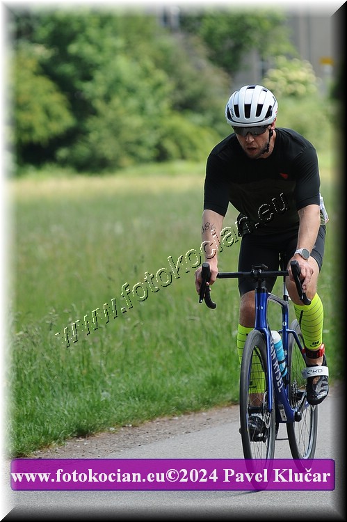 Náhled obrázku: 2024-3815-Podebradsky-triatlon-.JPG