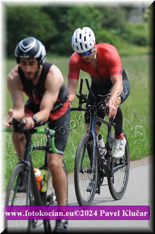 Náhled obrázku: 2024-3824-Podebradsky-triatlon-.JPG