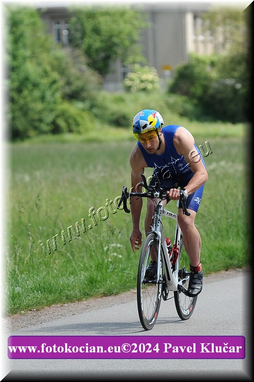 Náhled obrázku: 2024-3829-Podebradsky-triatlon-.JPG
