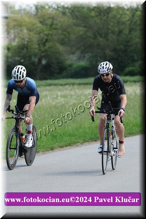 Náhled obrázku: 2024-3841-Podebradsky-triatlon-.JPG