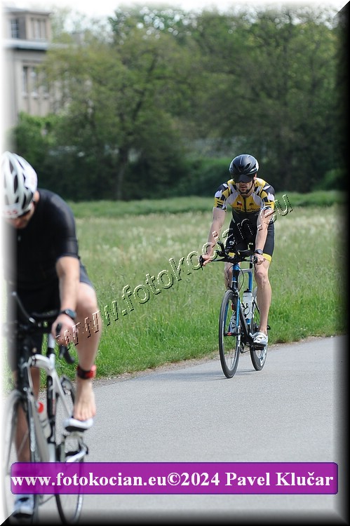 Náhled obrázku: 2024-3842-Podebradsky-triatlon-.JPG