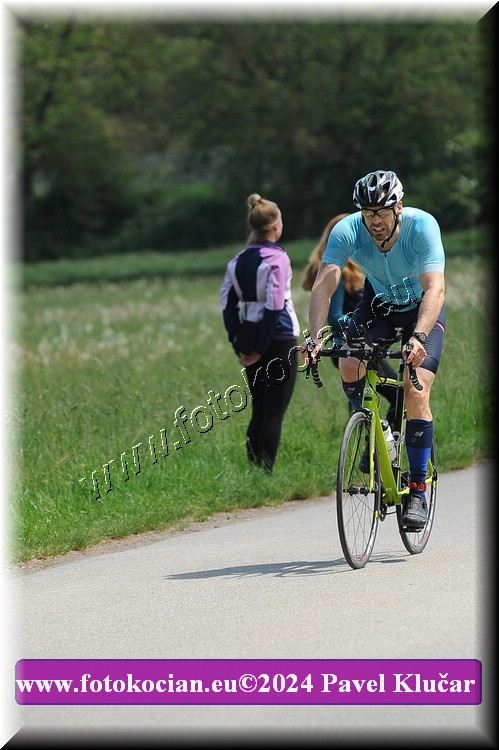 Náhled obrázku: 2024-3851-Podebradsky-triatlon-.JPG