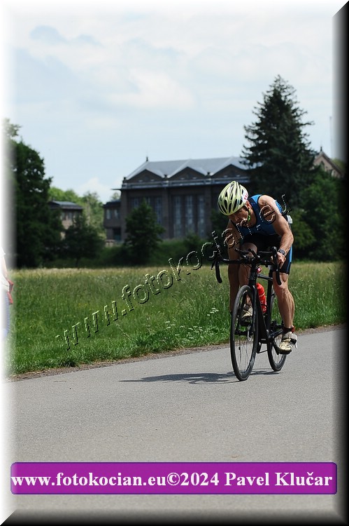 Náhled obrázku: 2024-3859-Podebradsky-triatlon-.JPG