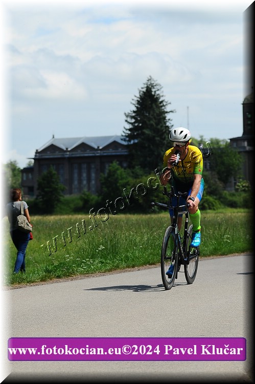 Náhled obrázku: 2024-3861-Podebradsky-triatlon-.JPG
