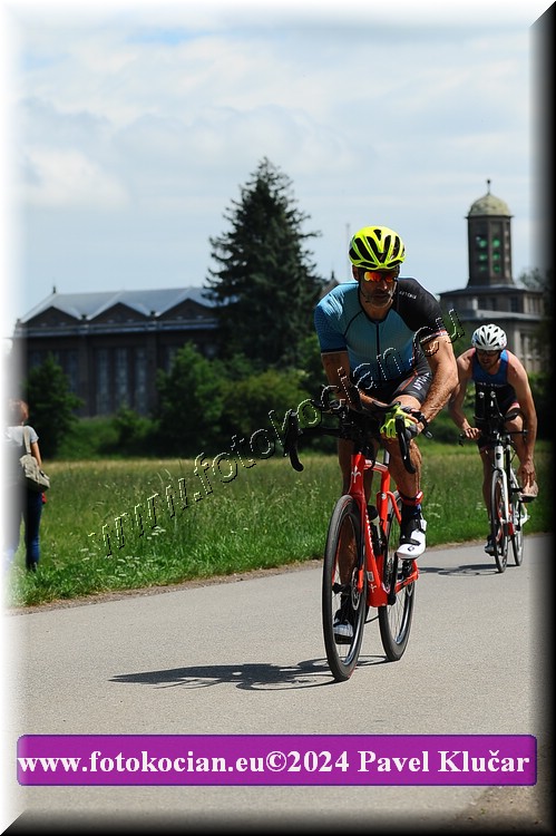 Náhled obrázku: 2024-3862-Podebradsky-triatlon-.JPG