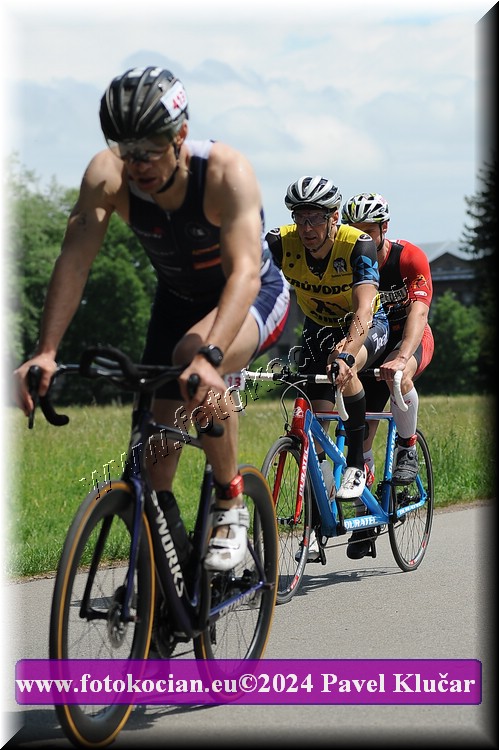 Náhled obrázku: 2024-3871-Podebradsky-triatlon-.JPG