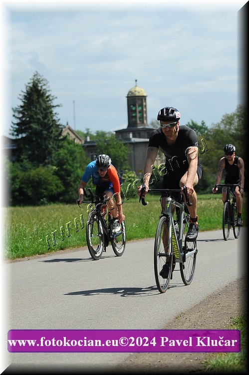 Náhled obrázku: 2024-3899-Podebradsky-triatlon-.JPG