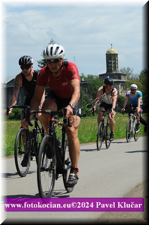 Náhled obrázku: 2024-3902-Podebradsky-triatlon-.JPG
