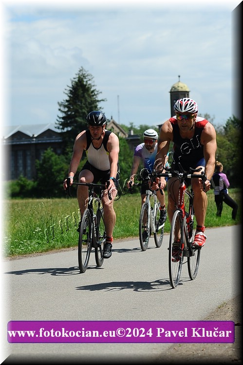 Náhled obrázku: 2024-3903-Podebradsky-triatlon-.JPG