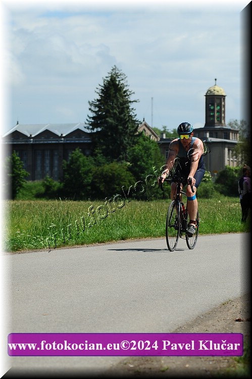 Náhled obrázku: 2024-3906-Podebradsky-triatlon-.JPG