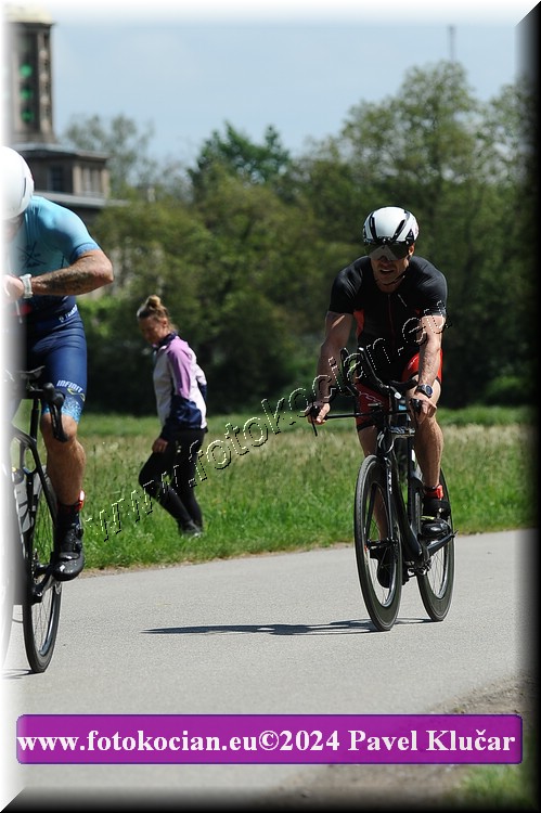 Náhled obrázku: 2024-3913-Podebradsky-triatlon-.JPG