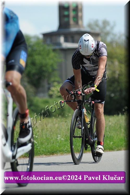 Náhled obrázku: 2024-3943-Podebradsky-triatlon-.JPG