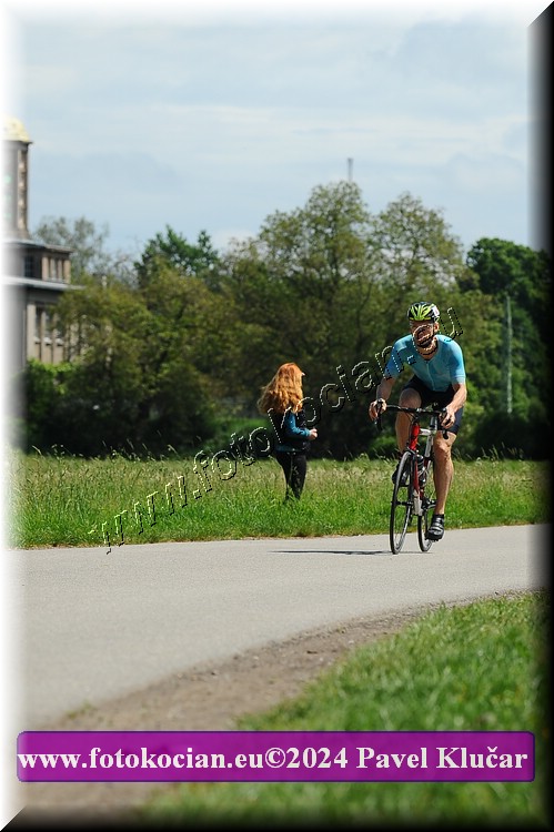 Náhled obrázku: 2024-3977-Podebradsky-triatlon-.JPG