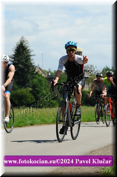 Náhled obrázku: 2024-3980-Podebradsky-triatlon-.JPG