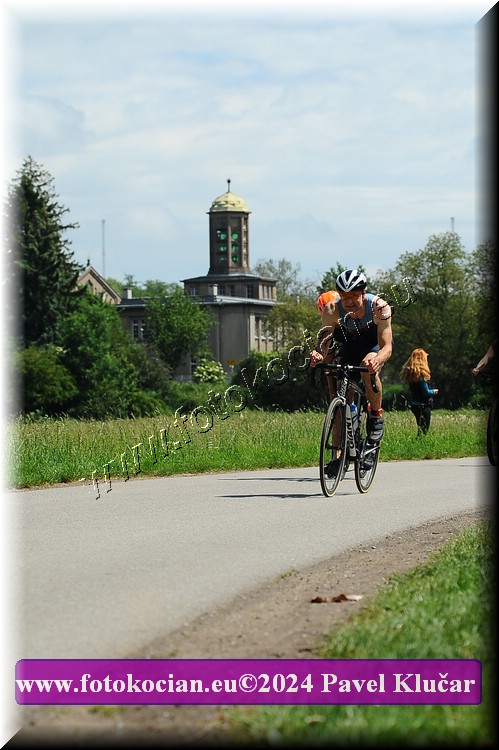 Náhled obrázku: 2024-3984-Podebradsky-triatlon-.JPG