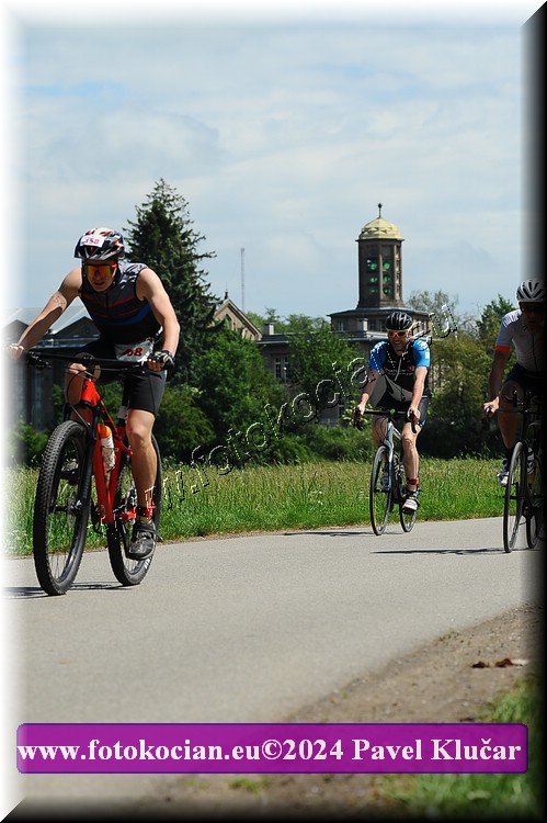 Náhled obrázku: 2024-3986-Podebradsky-triatlon-.JPG