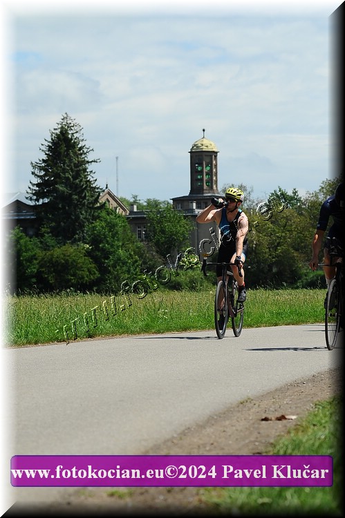 Náhled obrázku: 2024-3988-Podebradsky-triatlon-.JPG