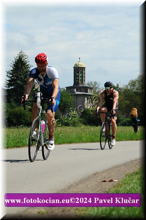 Náhled obrázku: 2024-3992-Podebradsky-triatlon-.JPG