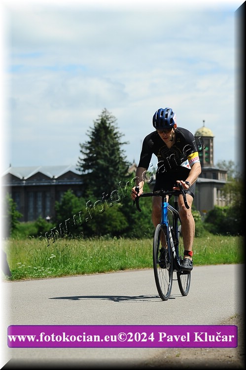 Náhled obrázku: 2024-3993-Podebradsky-triatlon-.JPG
