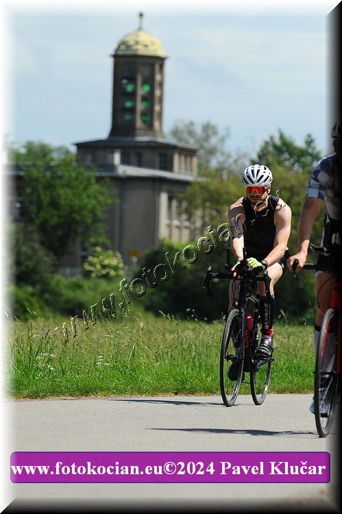 Náhled obrázku: 2024-4004-Podebradsky-triatlon-.JPG