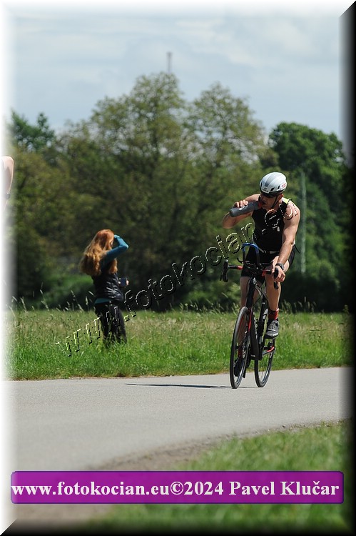 Náhled obrázku: 2024-4028-Podebradsky-triatlon-.JPG