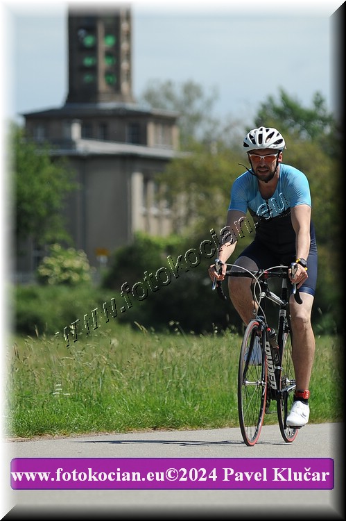 Náhled obrázku: 2024-4032-Podebradsky-triatlon-.JPG