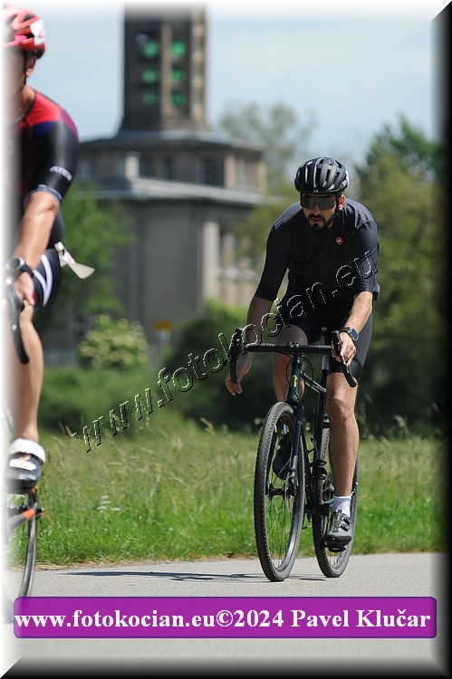 Náhled obrázku: 2024-4055-Podebradsky-triatlon-.JPG