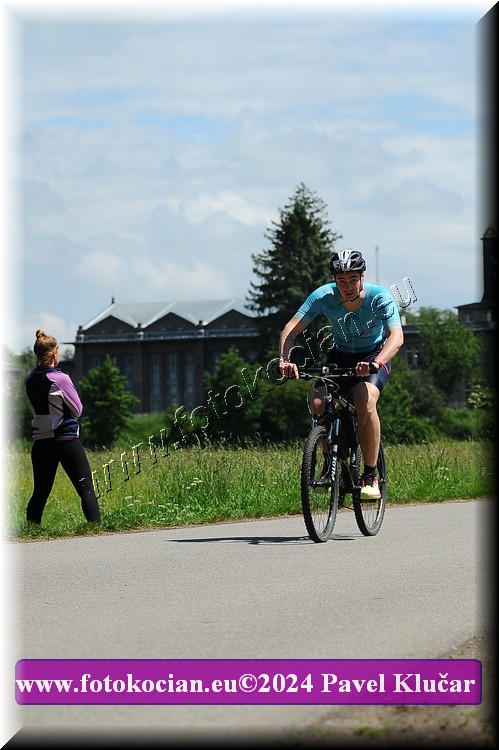 Náhled obrázku: 2024-4068-Podebradsky-triatlon-.JPG