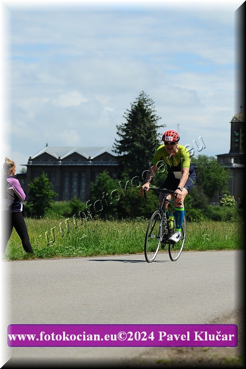 Náhled obrázku: 2024-4090-Podebradsky-triatlon-.JPG
