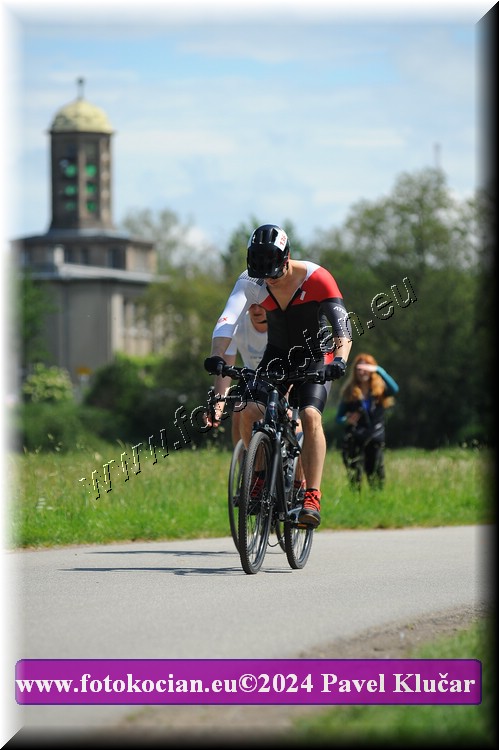 Náhled obrázku: 2024-4125-Podebradsky-triatlon-.JPG