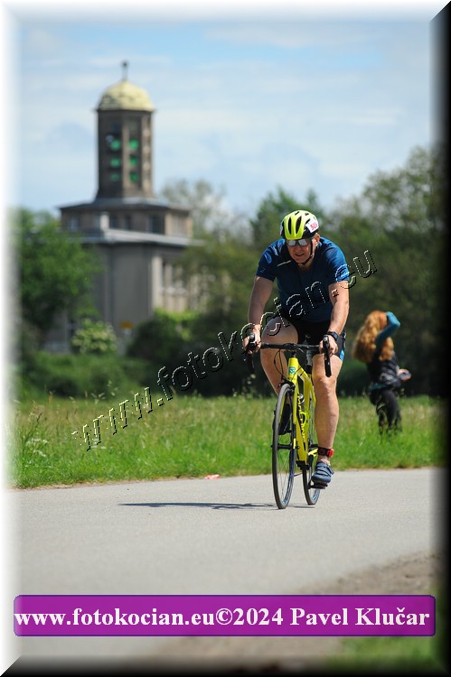 Náhled obrázku: 2024-4130-Podebradsky-triatlon-.JPG
