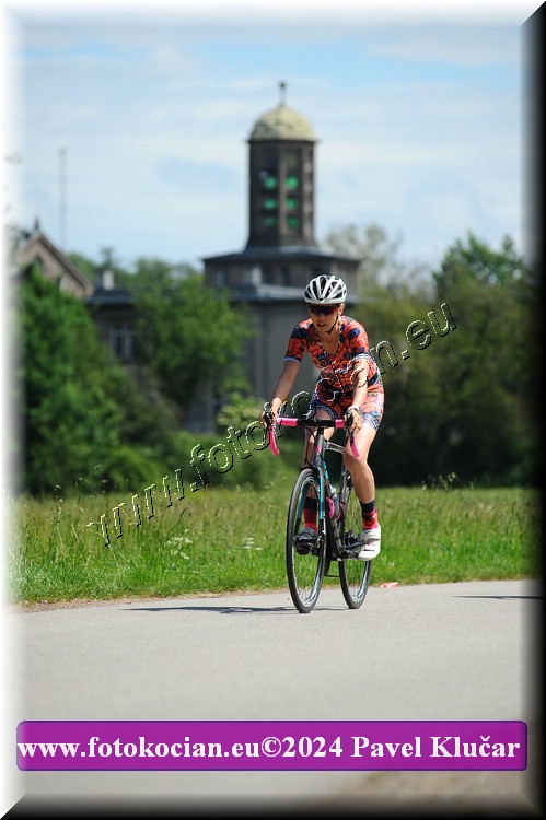 Náhled obrázku: 2024-4136-Podebradsky-triatlon-.JPG