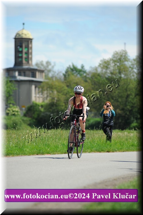 Náhled obrázku: 2024-4160-Podebradsky-triatlon-.JPG