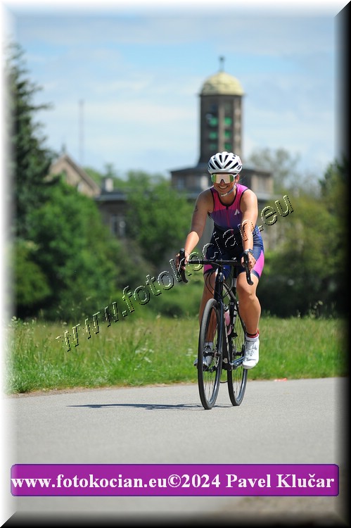 Náhled obrázku: 2024-4165-Podebradsky-triatlon-.JPG