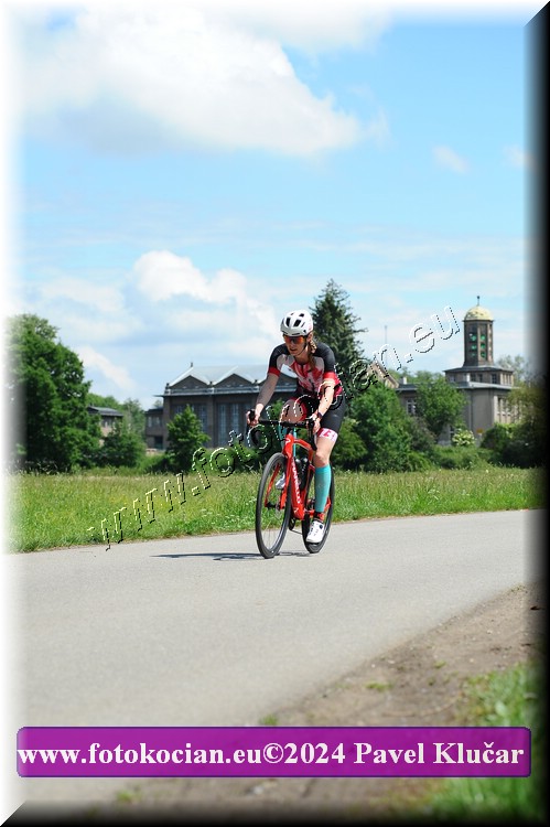 Náhled obrázku: 2024-4169-Podebradsky-triatlon-.JPG