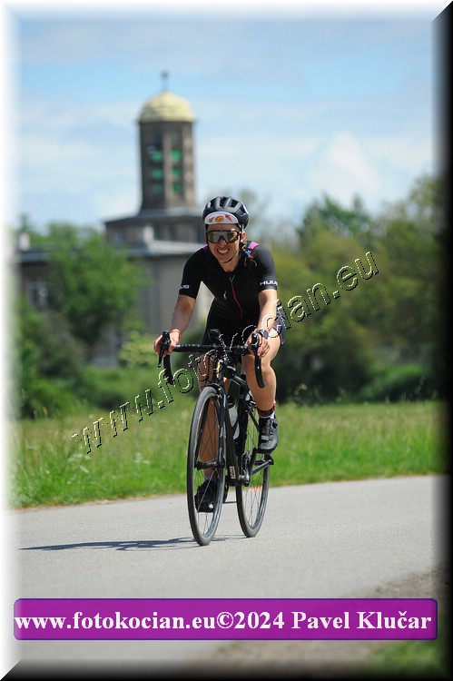 Náhled obrázku: 2024-4172-Podebradsky-triatlon-.JPG