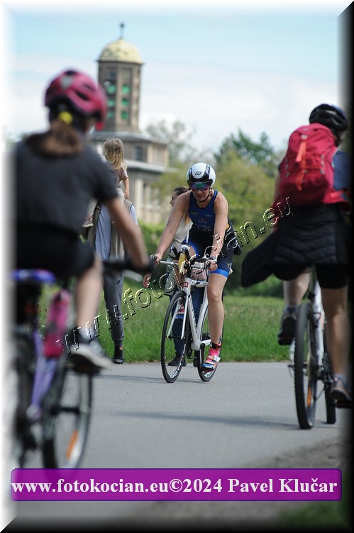 Náhled obrázku: 2024-4198-Podebradsky-triatlon-.JPG