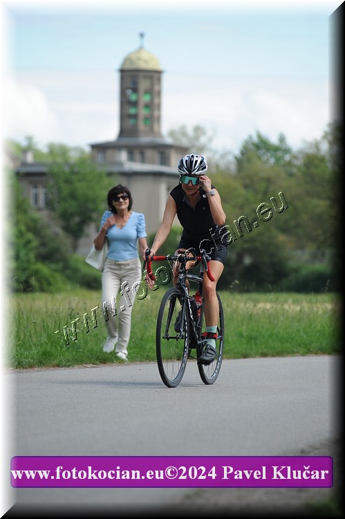 Náhled obrázku: 2024-4208-Podebradsky-triatlon-.JPG