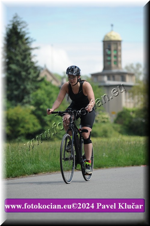 Náhled obrázku: 2024-4212-Podebradsky-triatlon-.JPG