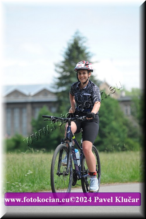 Náhled obrázku: 2024-4218-Podebradsky-triatlon-.JPG