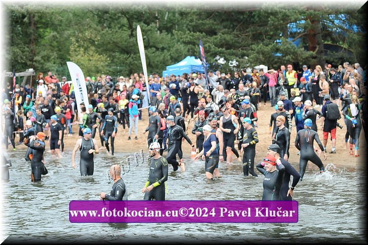 Náhled obrázku: 2024-3513-Podebradsky-triatlon-.JPG