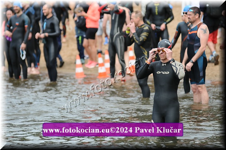 Náhled obrázku: 2024-3524-Podebradsky-triatlon-.JPG