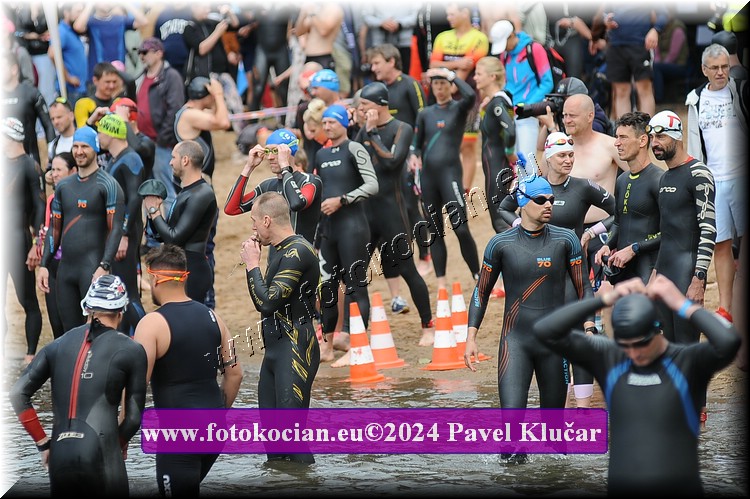 Náhled obrázku: 2024-3527-Podebradsky-triatlon-.JPG