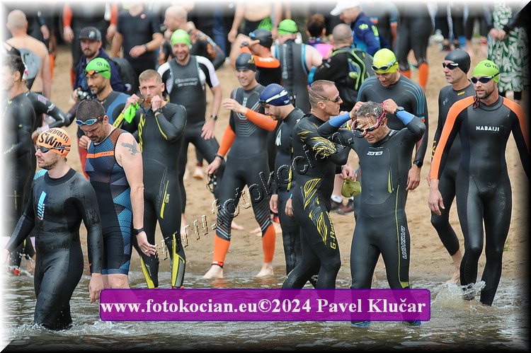 Náhled obrázku: 2024-3538-Podebradsky-triatlon-.JPG